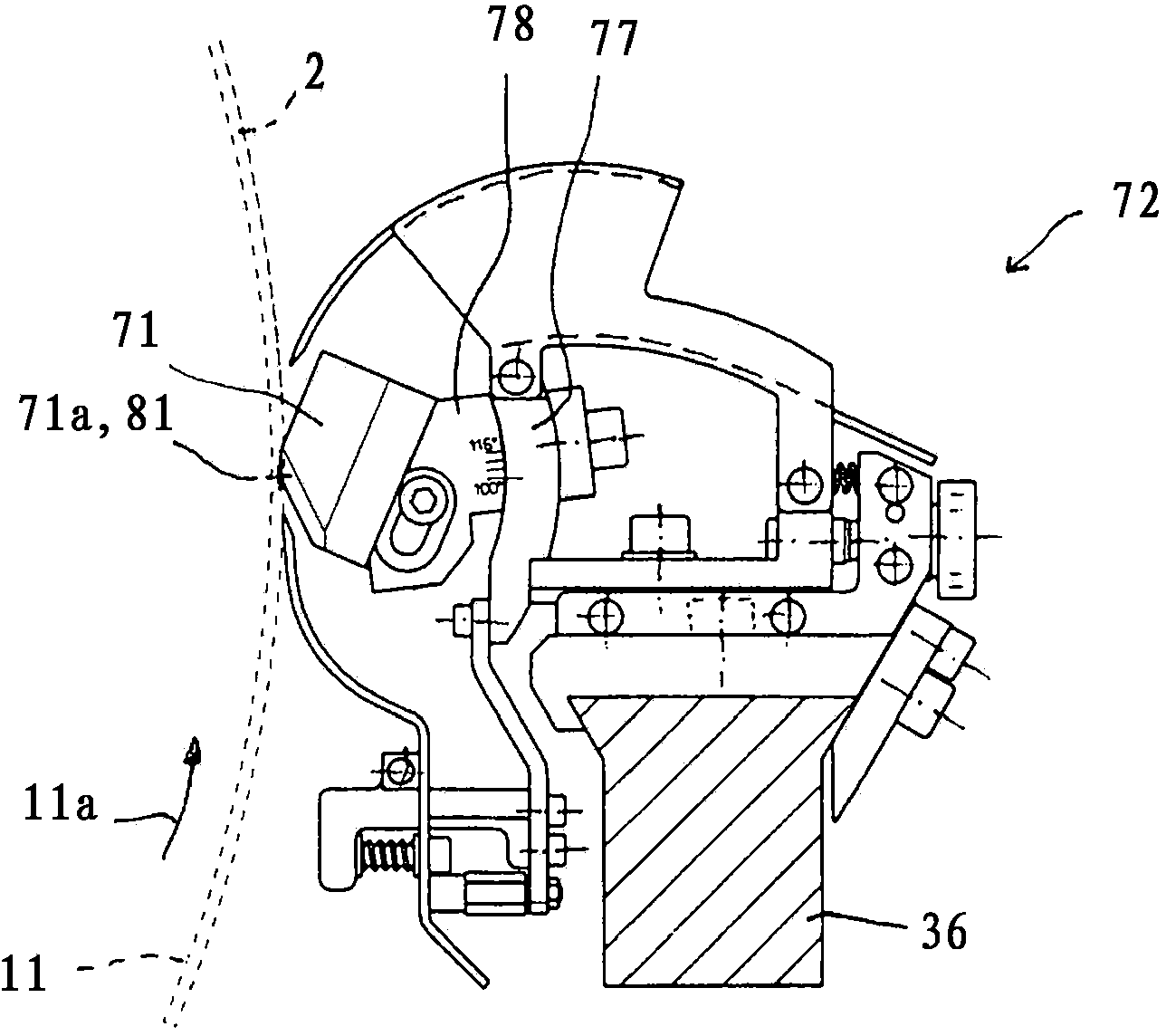 Device for making a groove in cardboard blanks