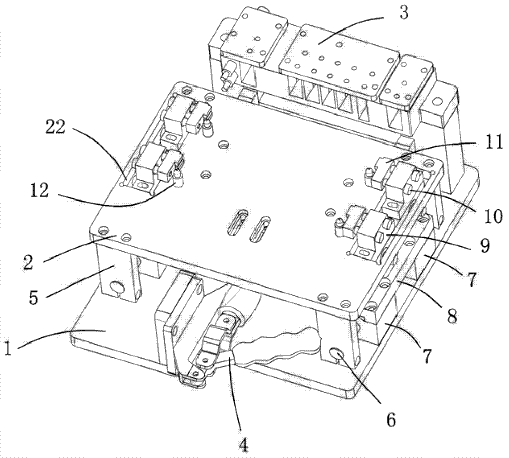 Automatic-clamping test module