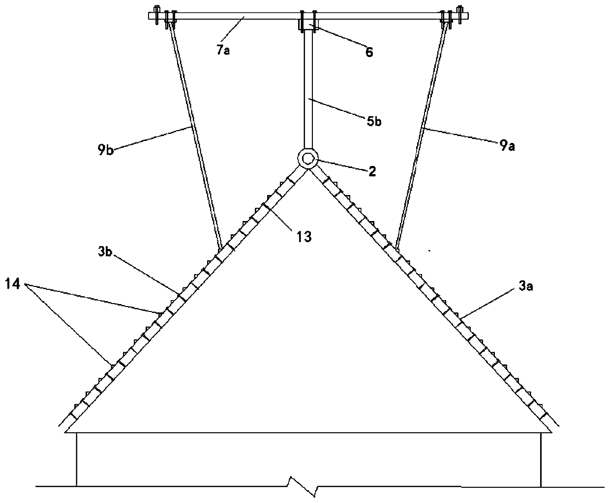 Concrete pouring device for multi-surface slope roof