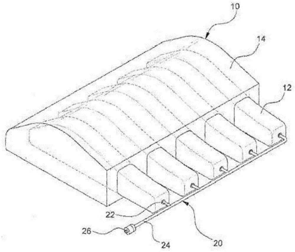 Cushion having embedded automatically-charging air tubes and method for manufacturing same