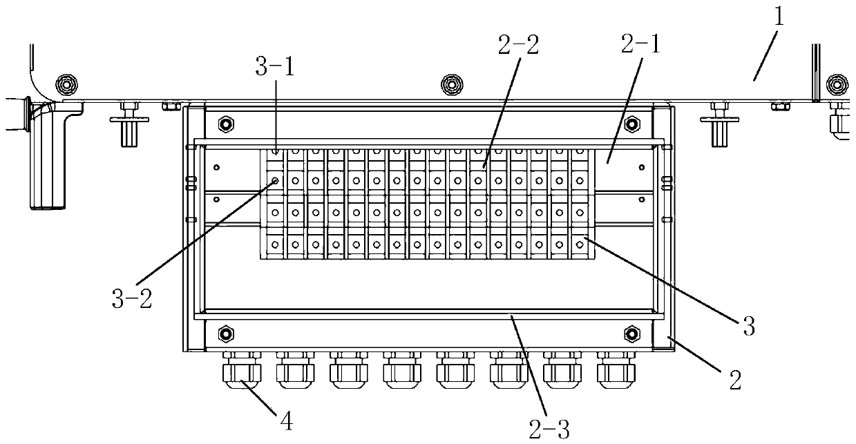 Wiring device of photovoltaic equipment