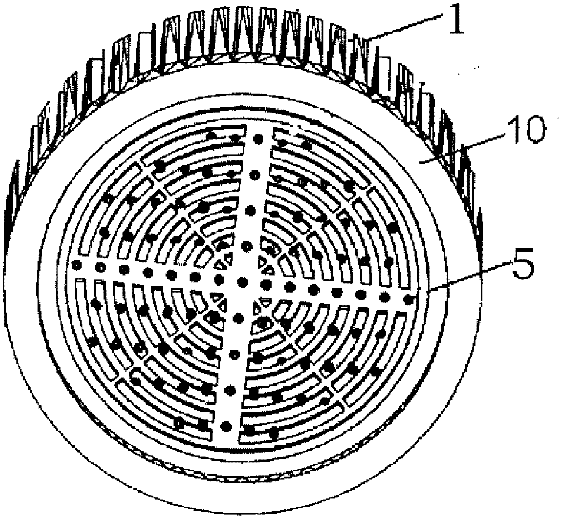 Extended integral flat heat pipe at condensation end