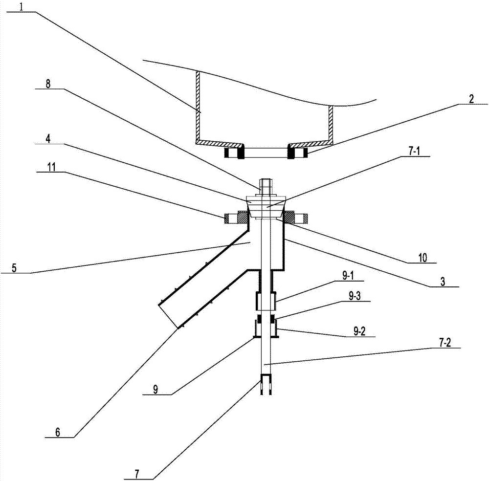 Anti-clogging discharging valve