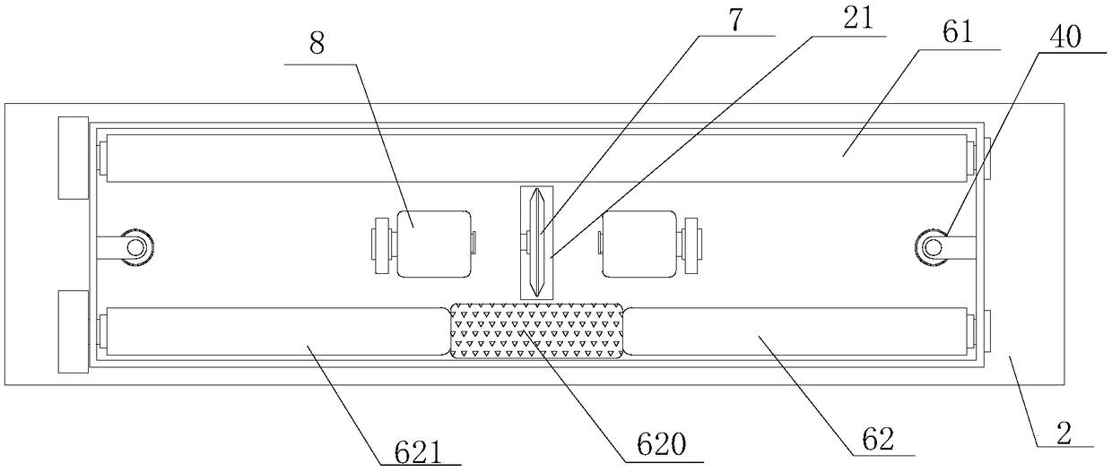 Board material cutting device