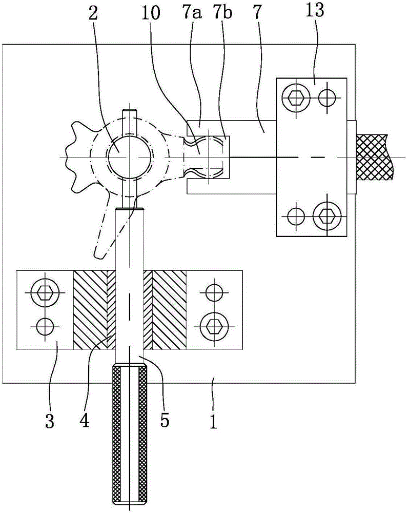 A device for detecting the symmetry of a gearshift swing lever ball head