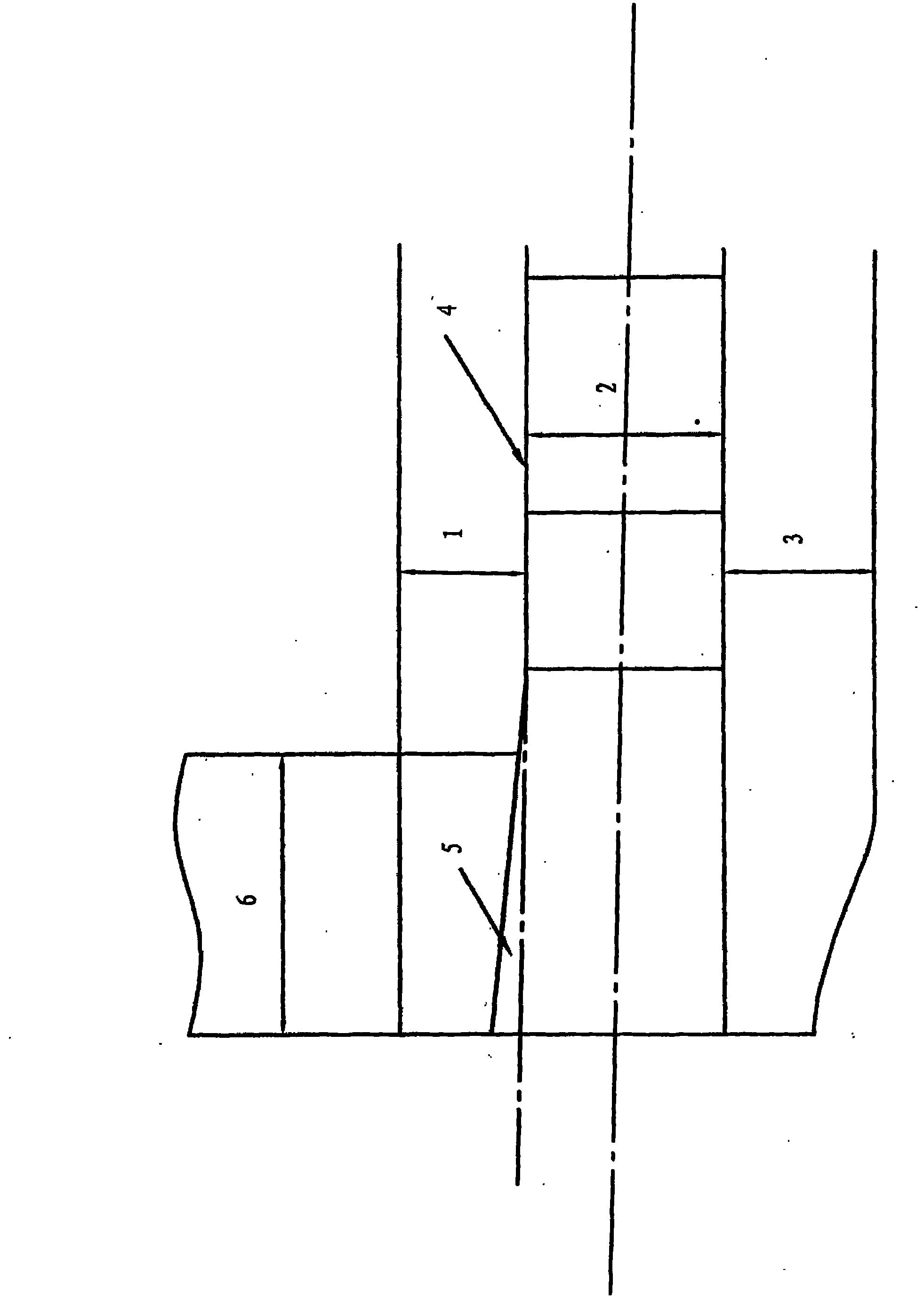 Stern structure of semi-submersible crane pipe-laying vessel