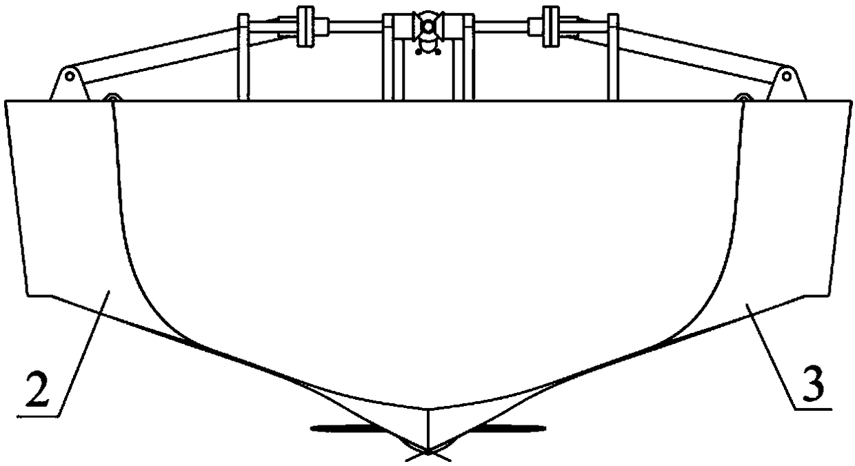 Sea condition self-adaption planing boat capable of adjusting forms