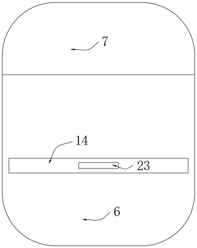 A raw material weighing device for the manufacture of porcelain insulators