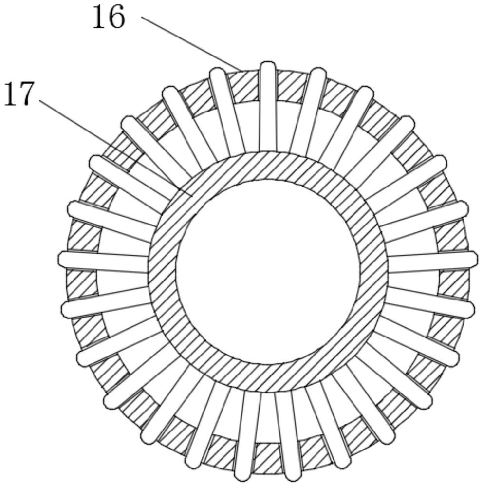 Automatic adjusting type cleaning mechanism for inner surfaces of sport footwear