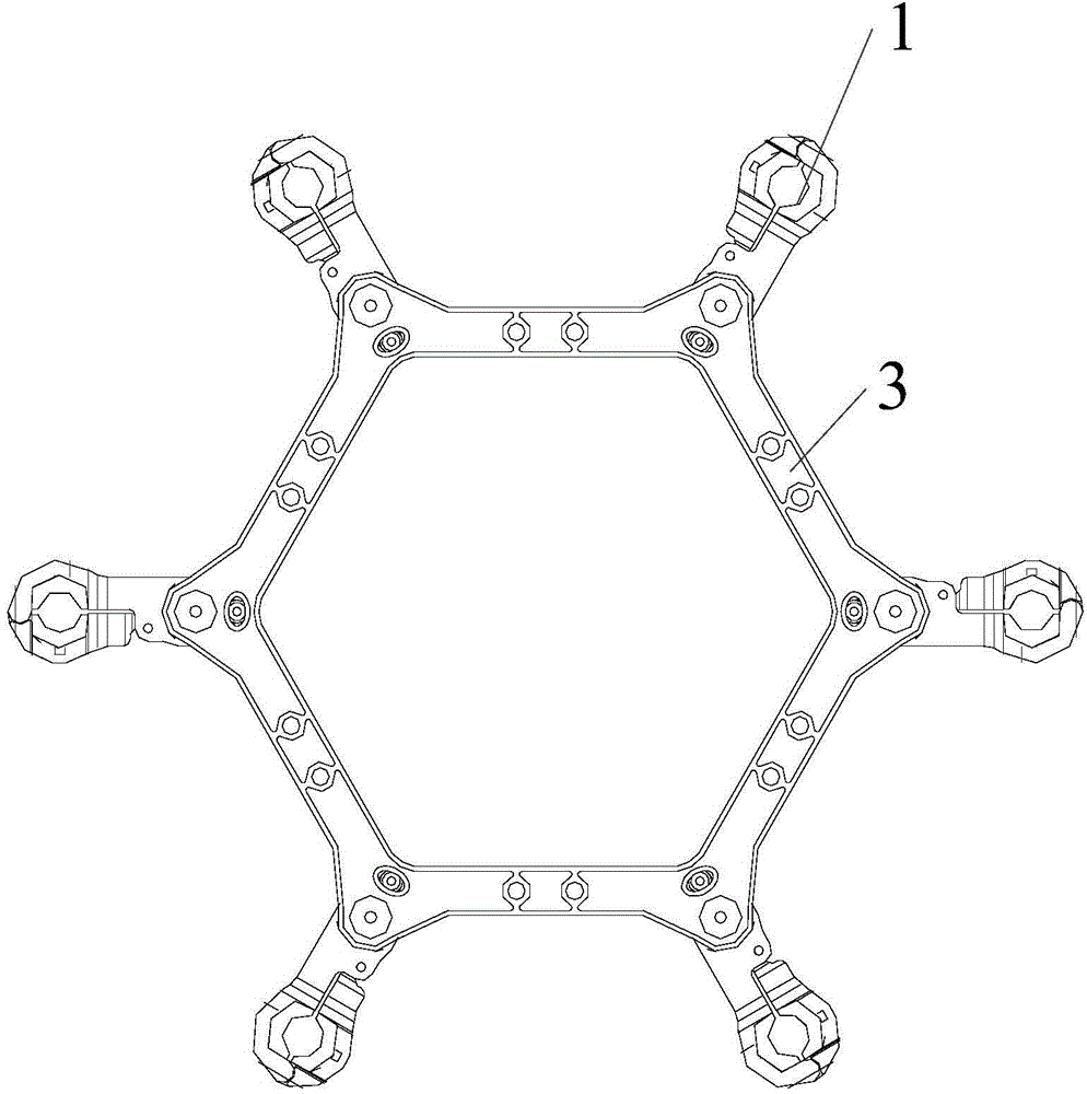 Damping connection type multi-split conductor current-disturbing anti-galloping device