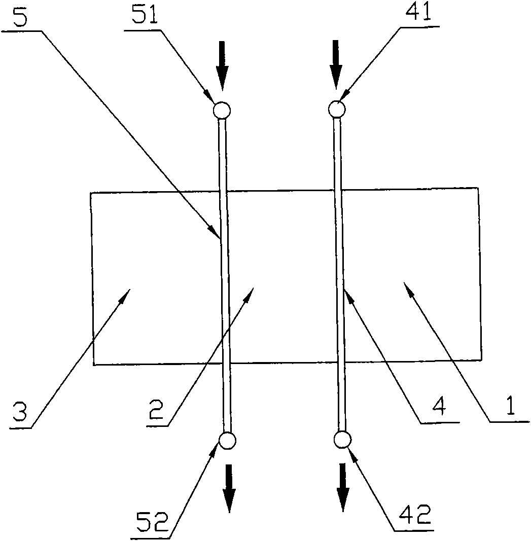 Cooling type clapboard for U-shaped stuff back-feeder