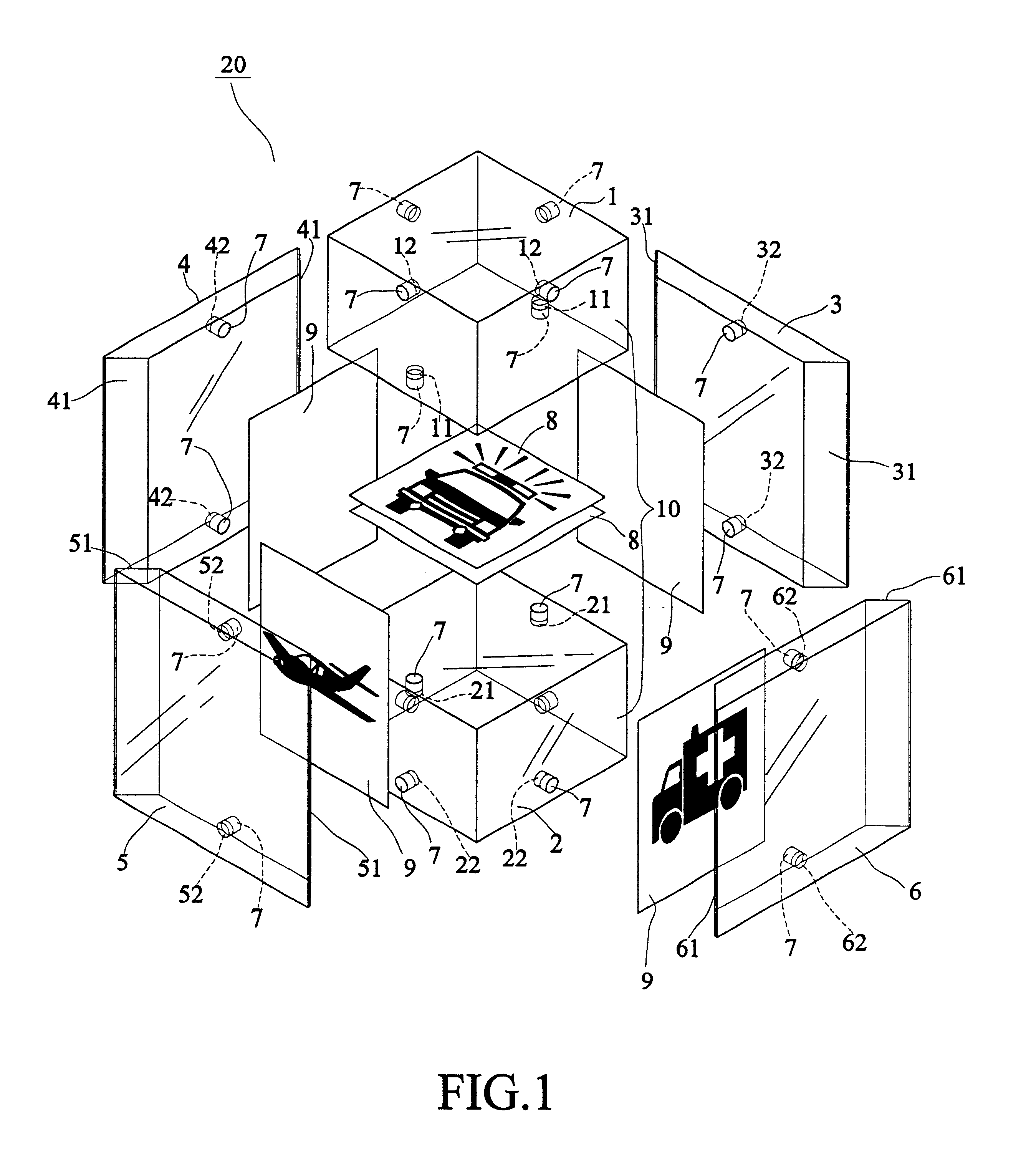 Transparent cube having picture displaying function