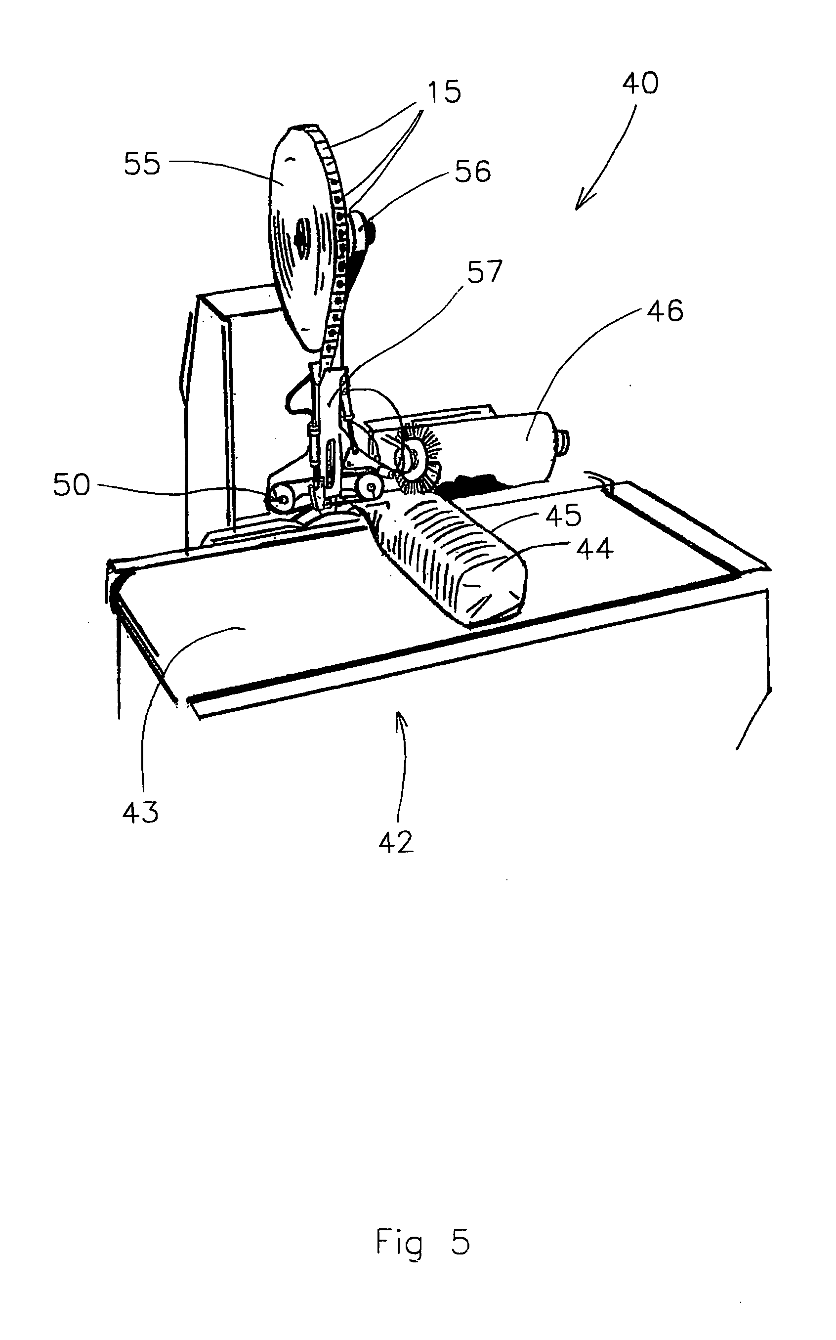 Method of closing a flexible packaging, a device for this purpose and a closed flexible packaging