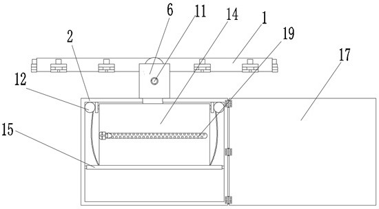 Chip feeding mechanism for assembling USB chip module