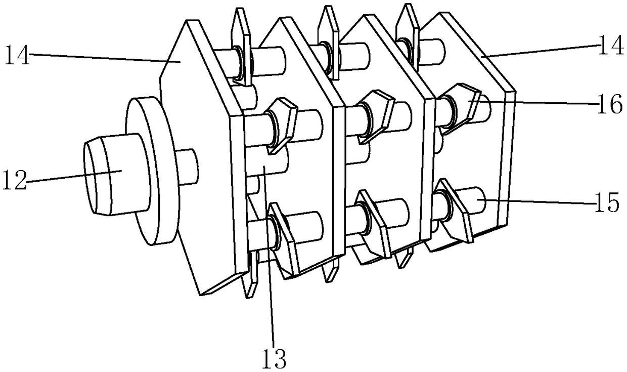 Construction waste crushing device with dust collection function and method