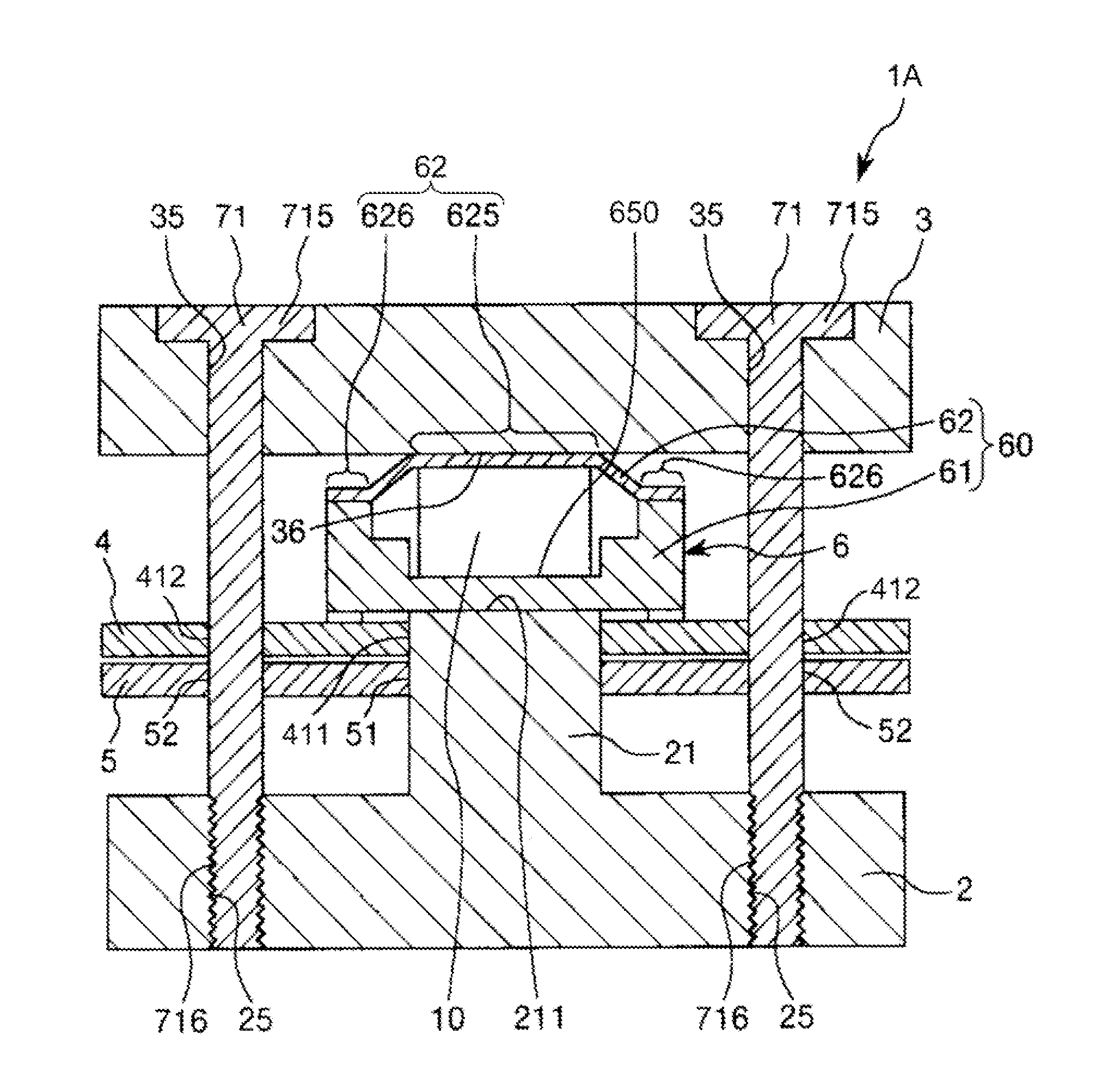 Sensor device, force detecting device, robot, electronic component conveying apparatus, electronic component inspecting apparatus, and component machining apparatus