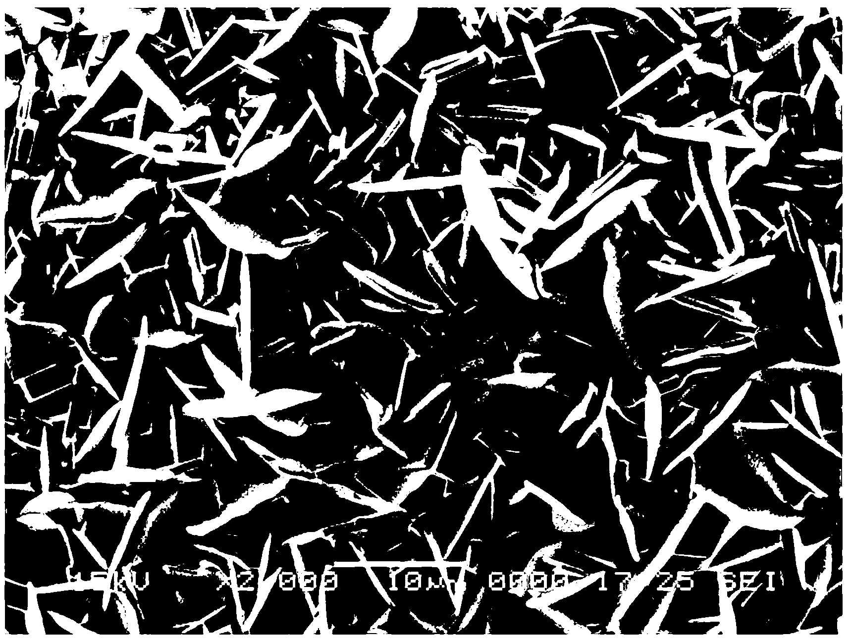 High-permittivity microwave dielectric ceramics capable of being sintered at medium-low temperature and preparation method thereof