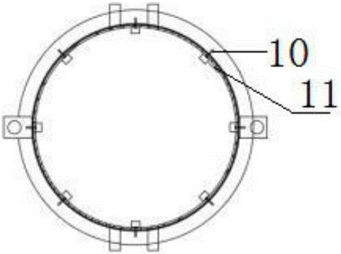 Compound steel base pouring tank