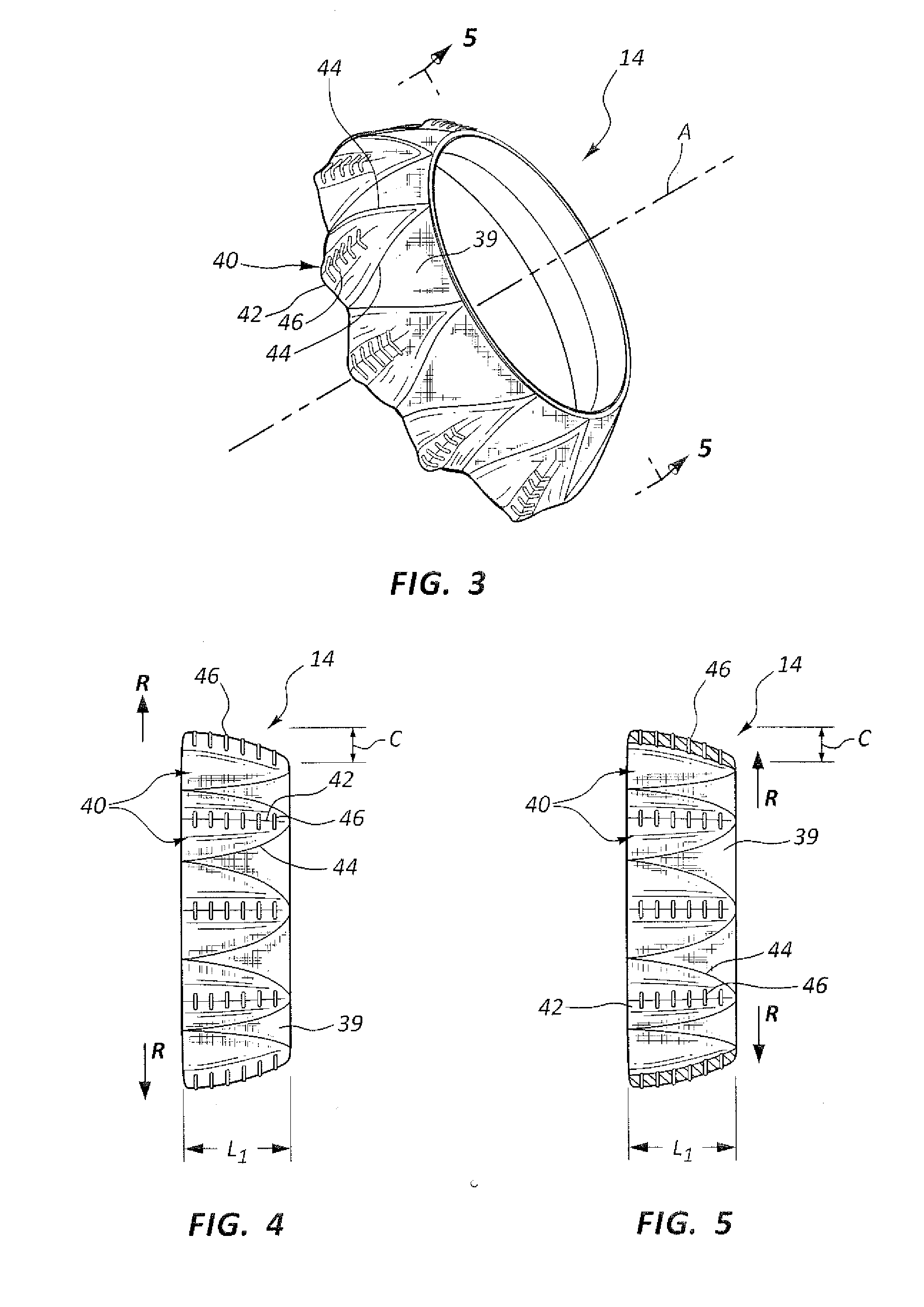 Puckering Seal for Reduced Paravalvular Leakage