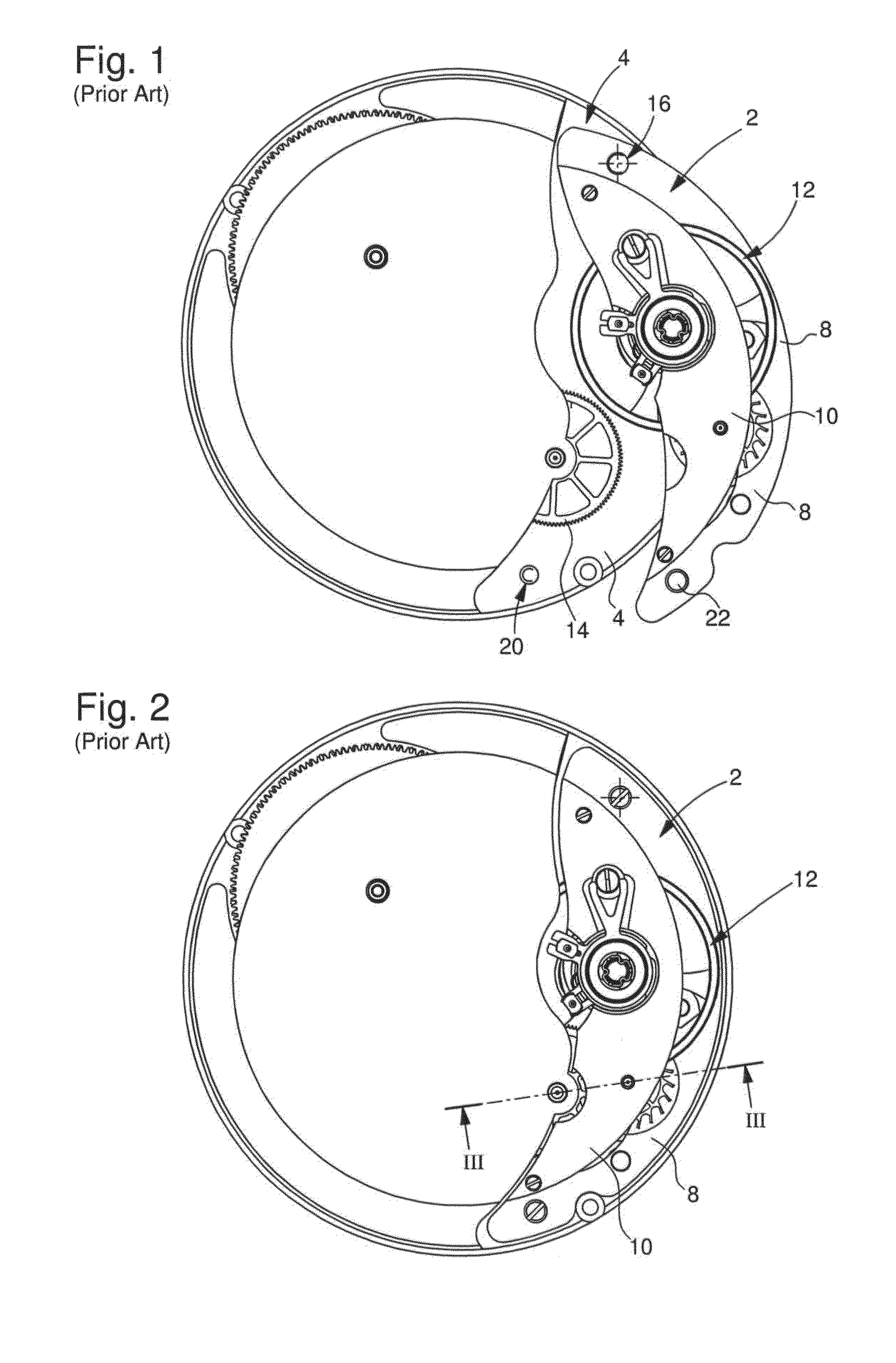 Timepiece movement comprising a module fitted with a wheel set meshing with another wheel set pivoting in a base on which the module is mounted