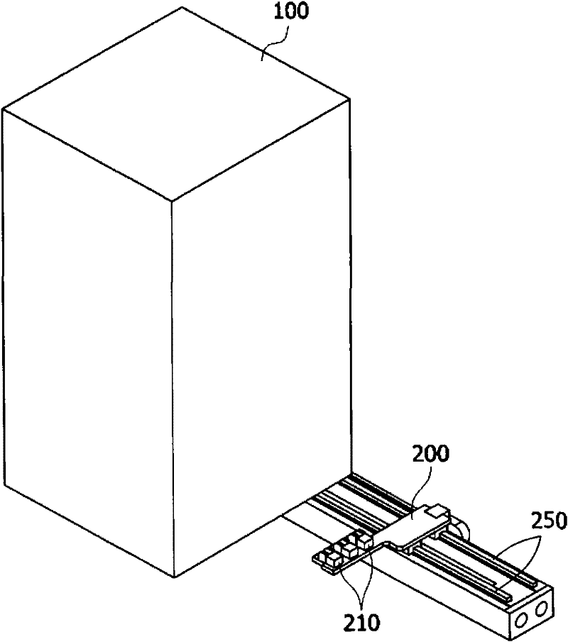 Welding belt bonding device of solar module