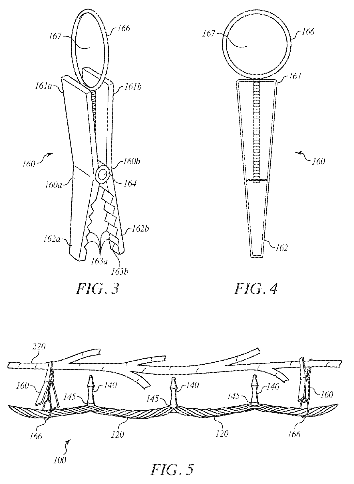 Light string with multiple movable clips