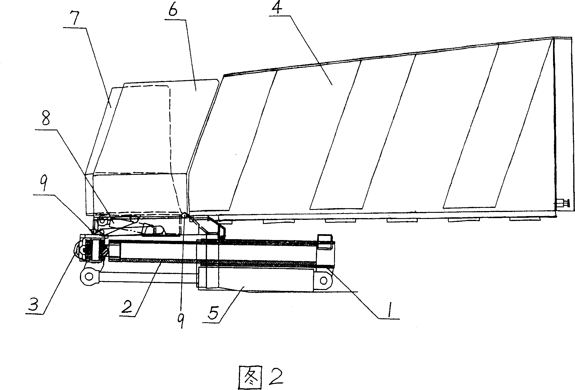 Flex overturning type auxiliary movable hopper for spreading machine