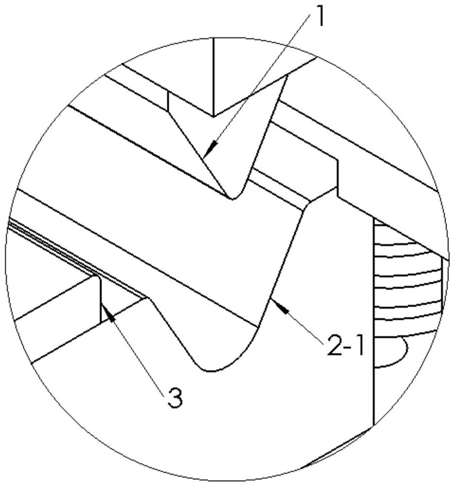 M iron lug plate forming device