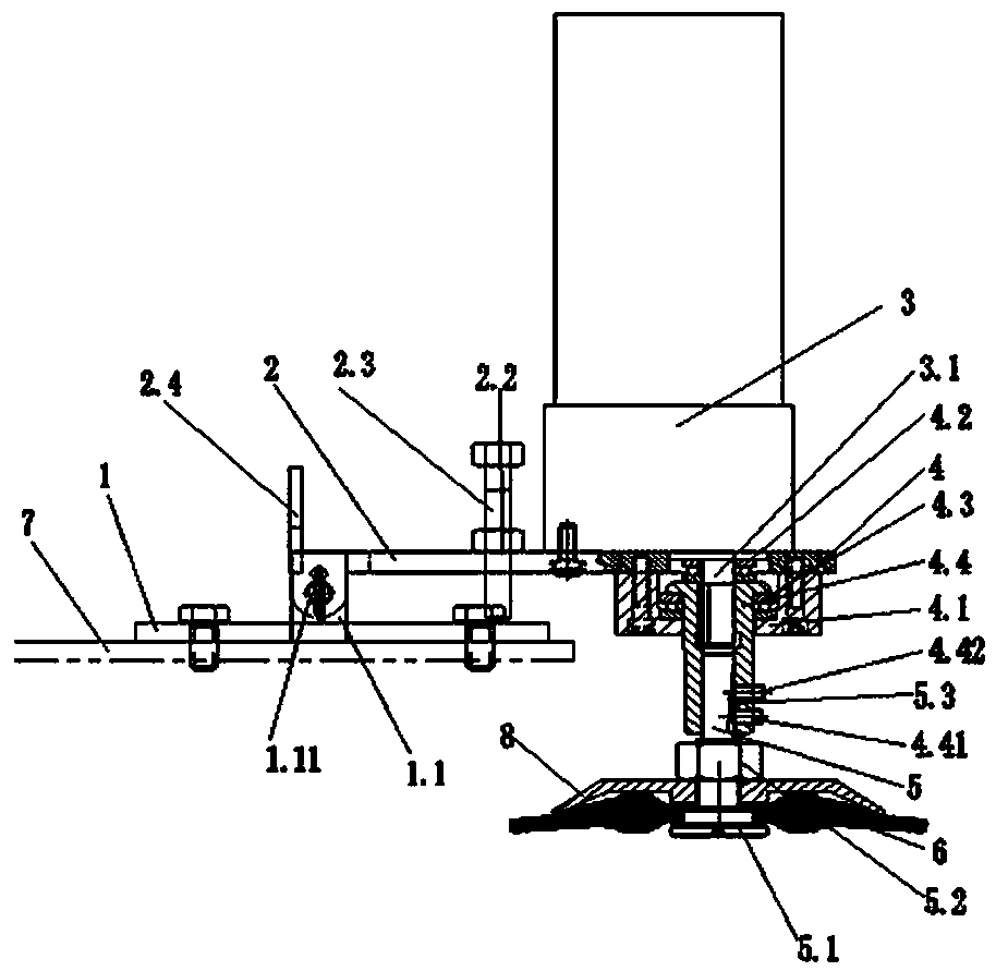 Cloth clip cutter plate surface cleaning device for setting machine