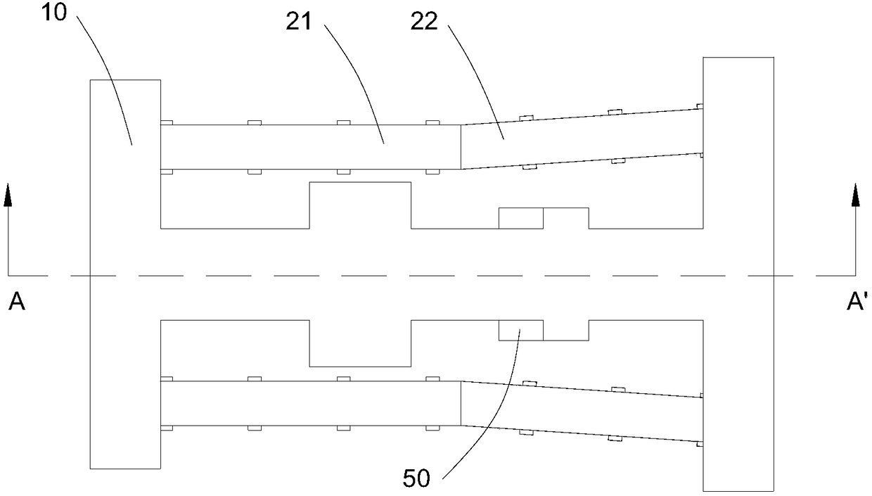 Thick plate corrugated paper cutting device