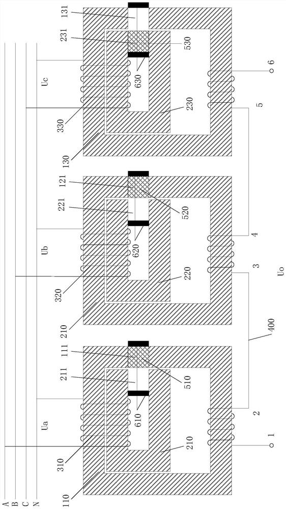 Voltage conversion device and three-phase voltage conversion device