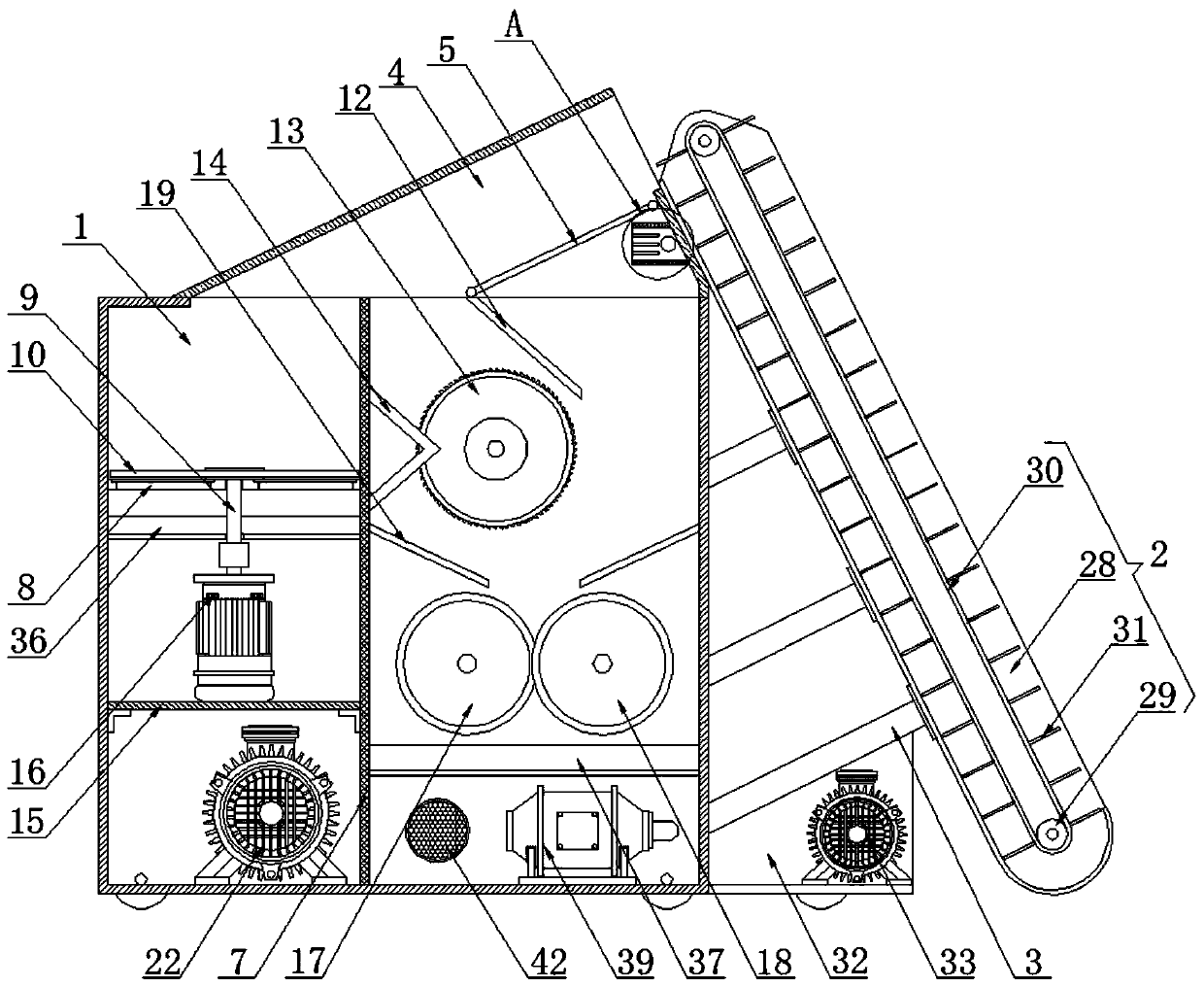 Forestry waste recycling device