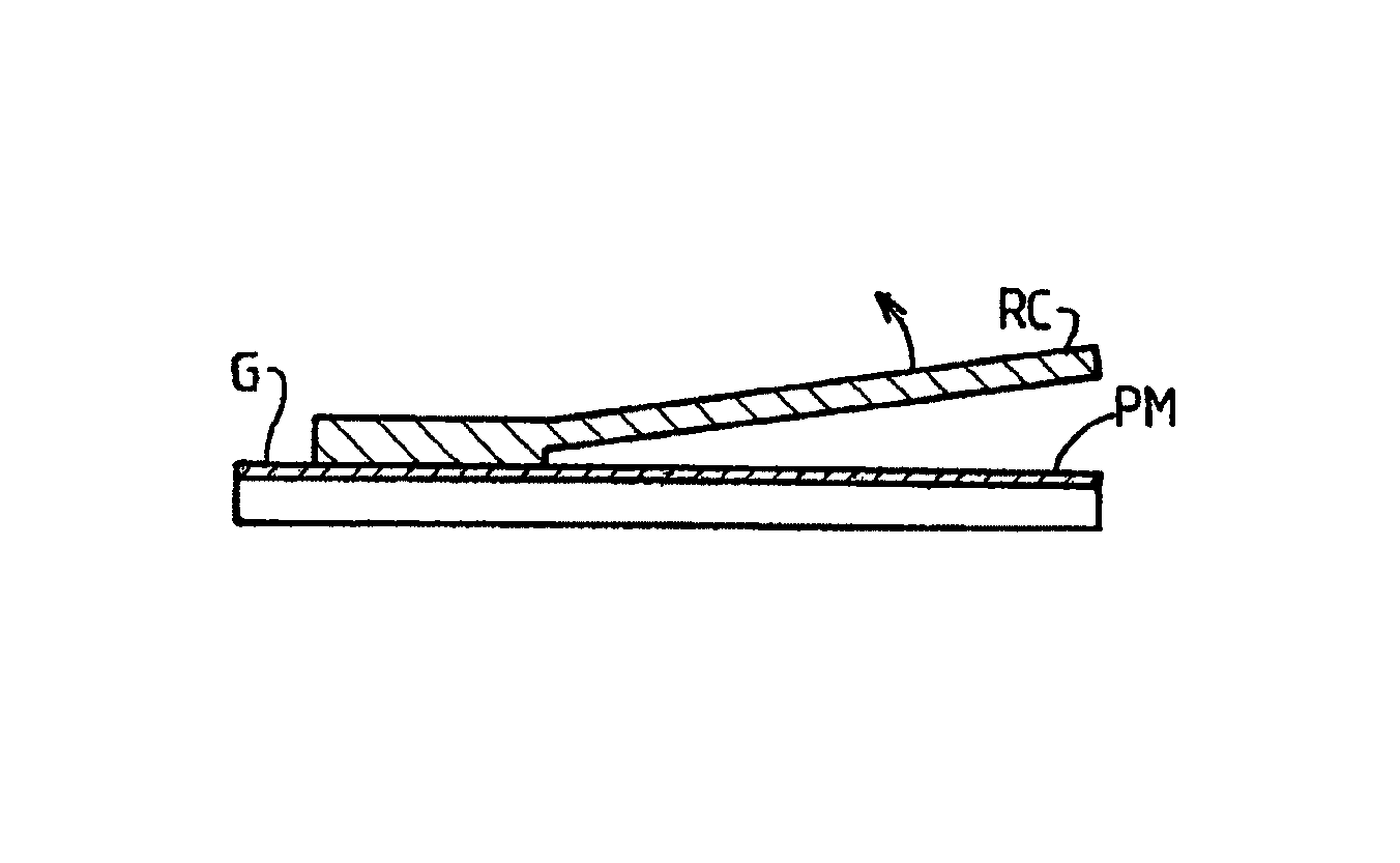 Integrated terahertz antenna and transmitter and/or receiver, and a method of fabricating them