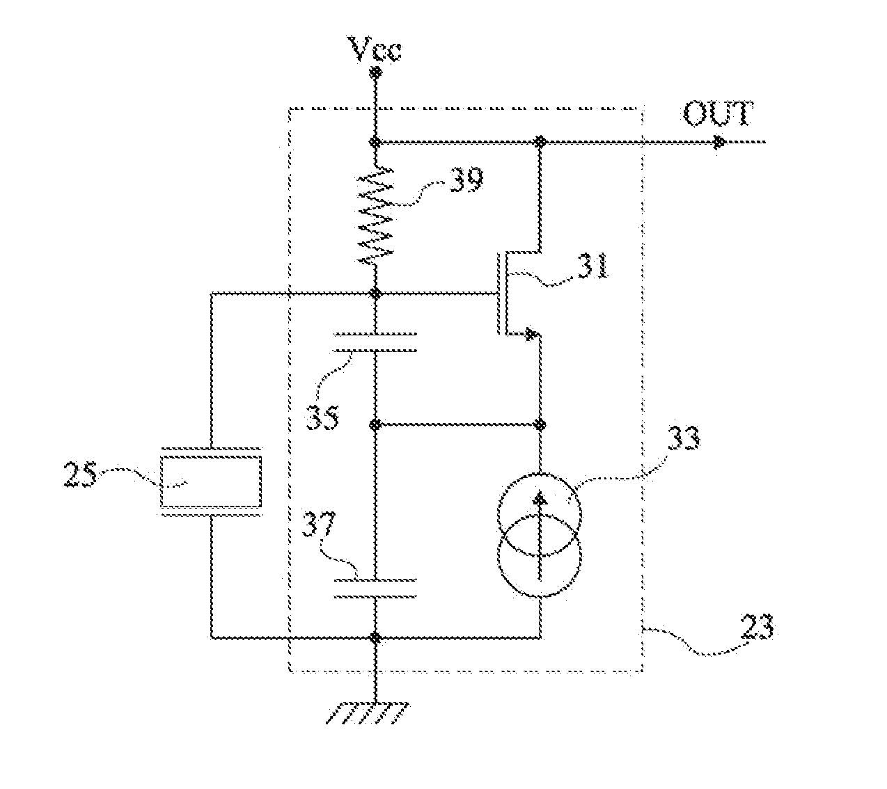 Method of adjustment during manufacture of a circuit having a capacitor