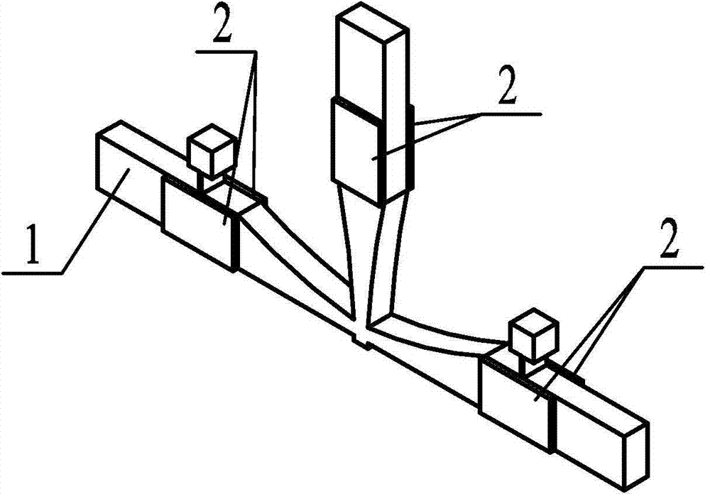 Patch type longitudinal vibration composite single-foot piezoelectric ultrasonic motor oscillator