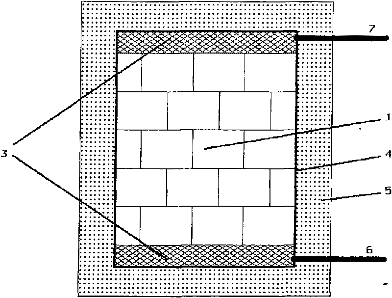 Solar energy heat storage device and preparation method thereof