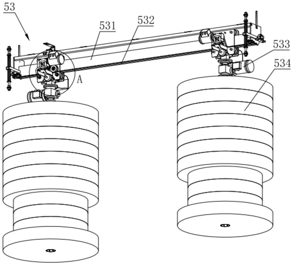 Length compact type automatic car washing device and car washing mode thereof