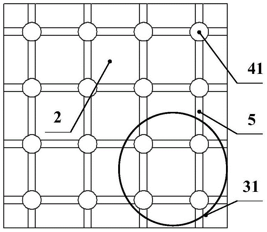 A kind of head with enhanced boiling heat transfer network groove connected to the surface of the hole array