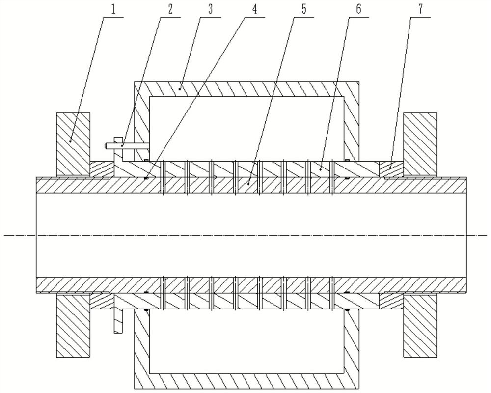 Reactive muffler structure capable of adjusting punching rate