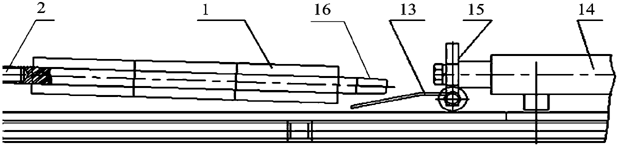 Combined press-mounting table for peeling roller of corn harvesting machine