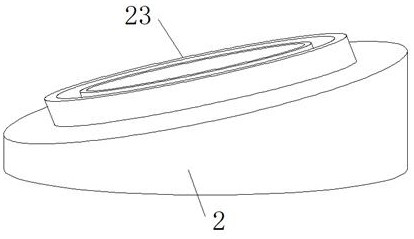 Quantitative feeding device for plastic tableware production