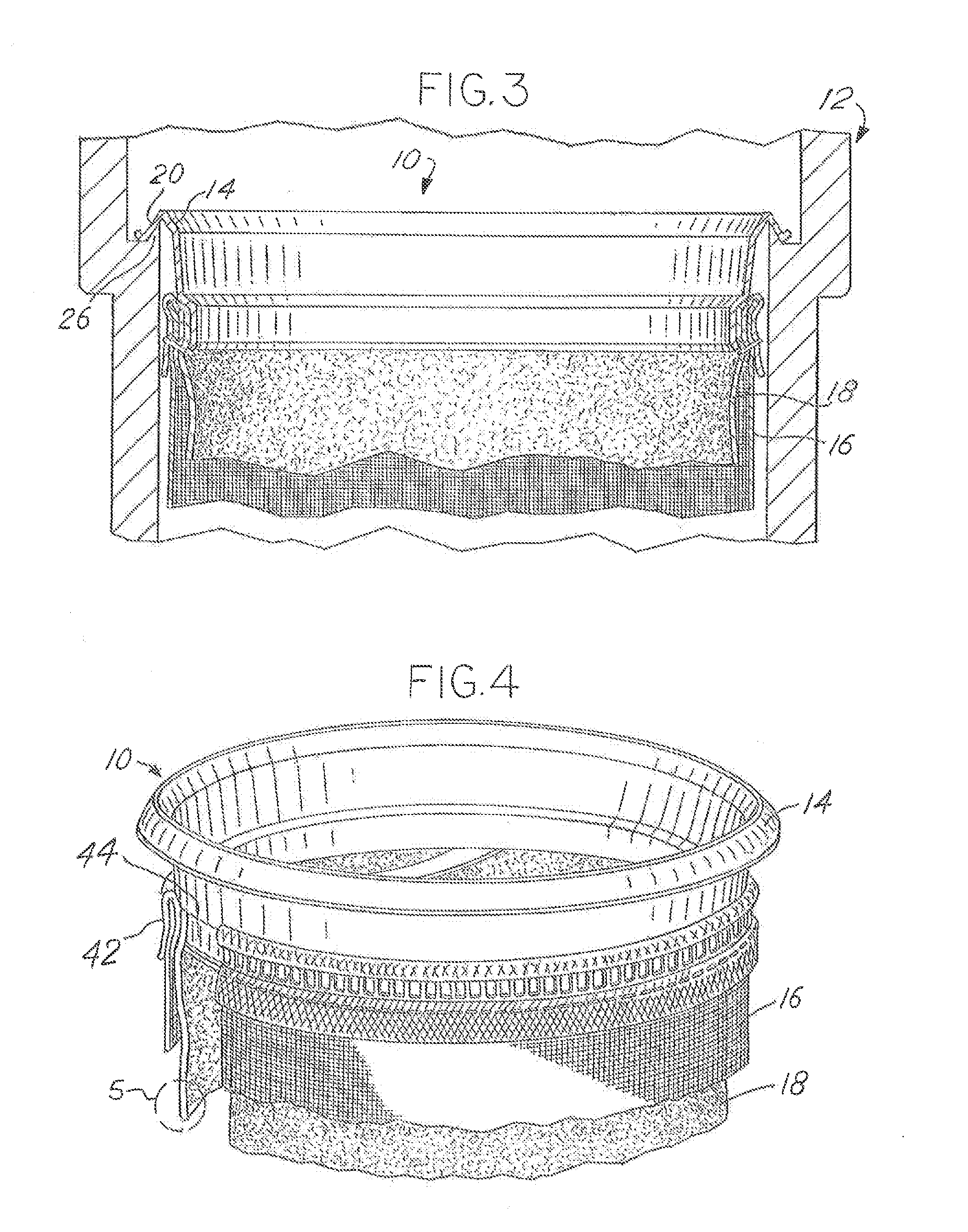 Dual bag filter with spacer