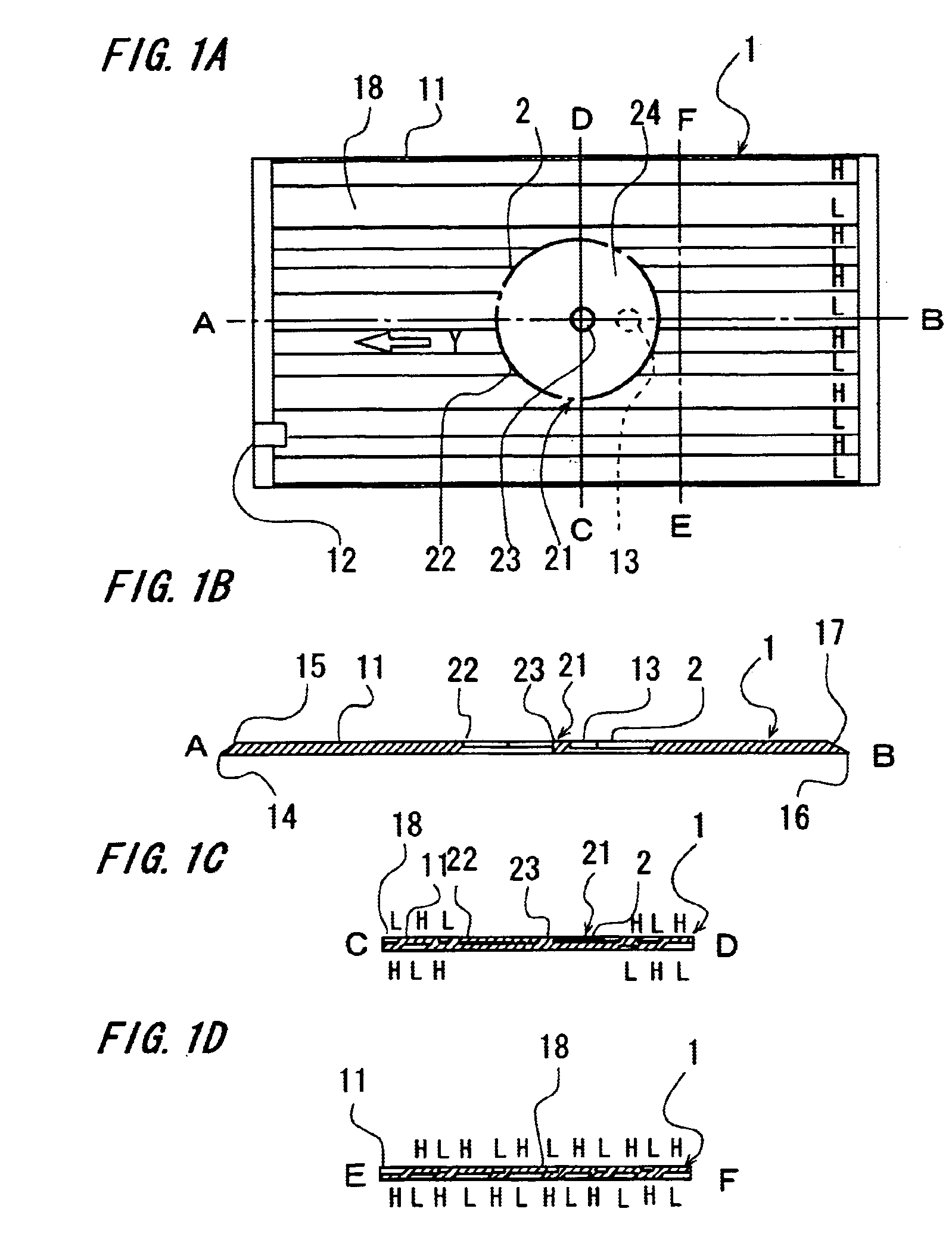 Tray for transferring recording media, and recording apparatus