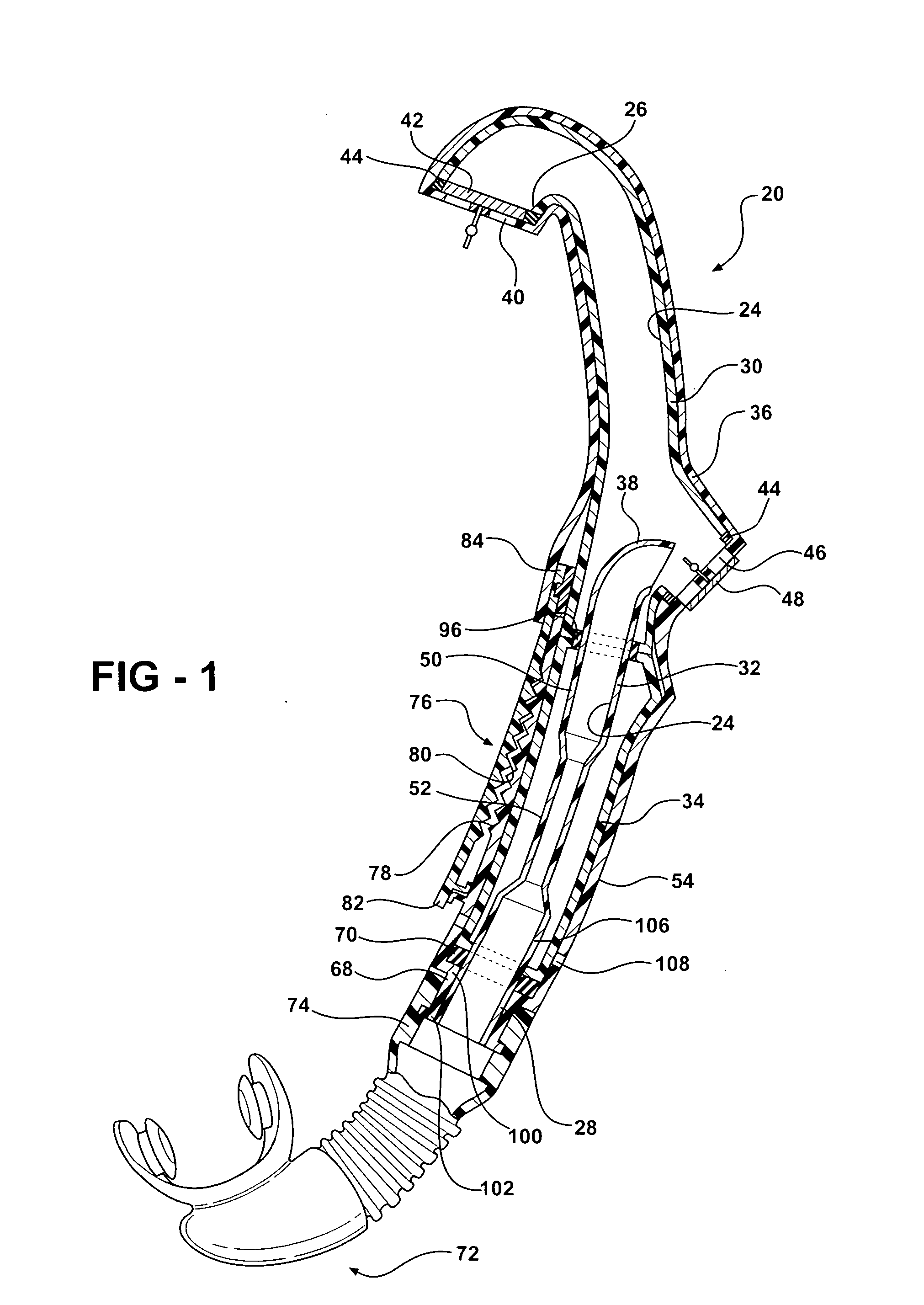 Diving snorkel assembly including a casing