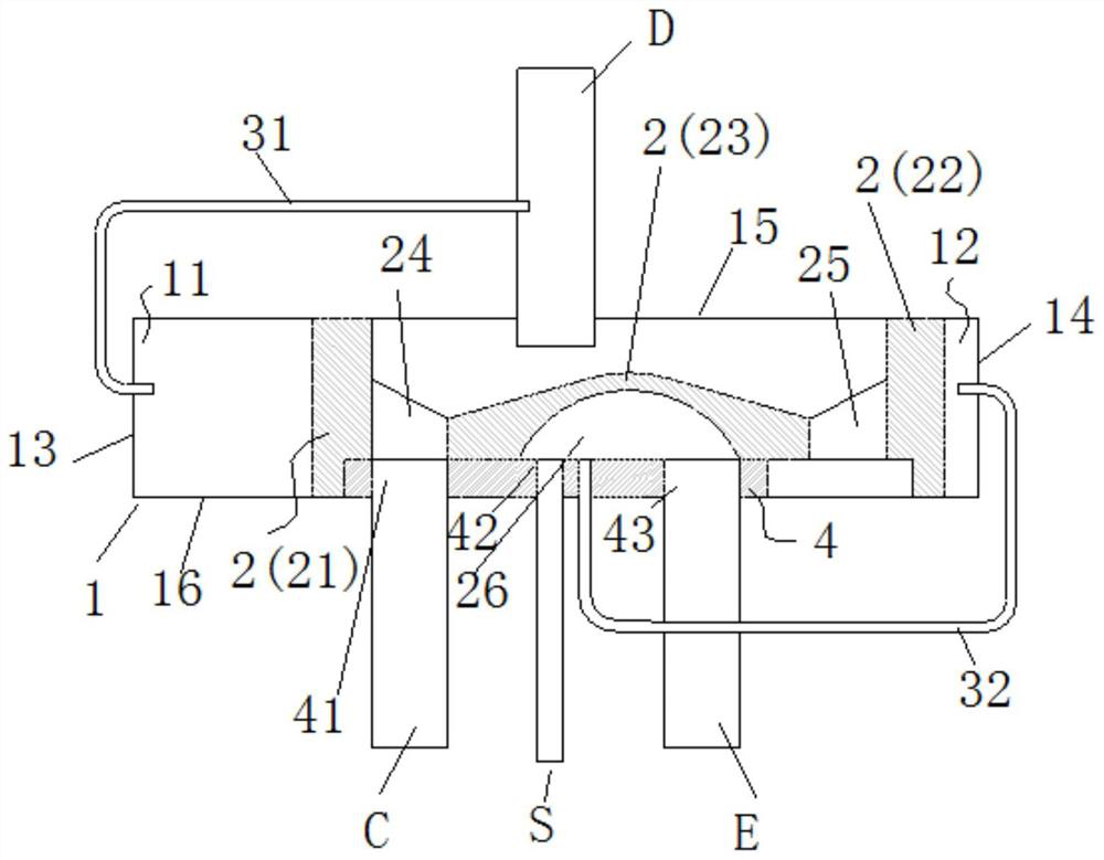 Differential pressure driving type four-way valve and refrigerating system