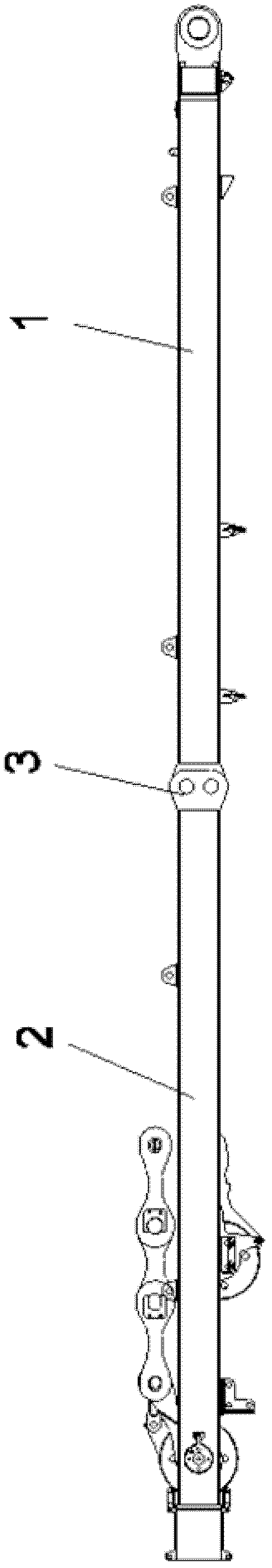 Main amplitude mast of crawler crane and crane comprising mast