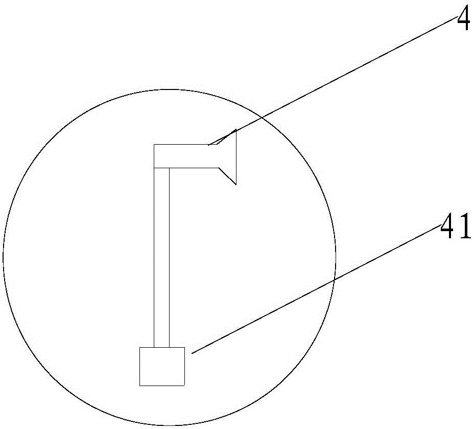 Pipeline robot with garbage smashing and collecting function