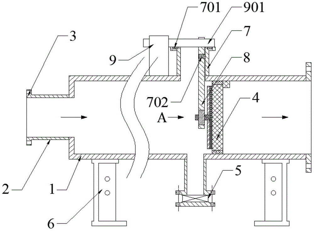 Self-cleaning horizontal type dirt remover