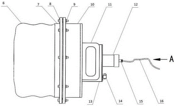 Underwater detection device for turbid water area