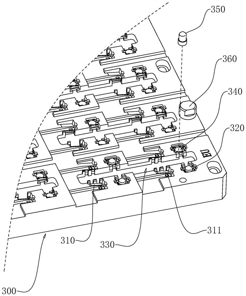 Efficient scissor foot assembling equipment